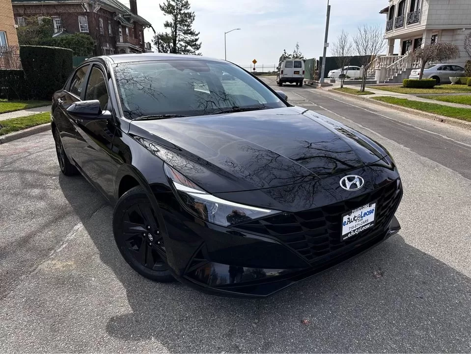 2021 Hyundai Elantra SEL Sedan 4D